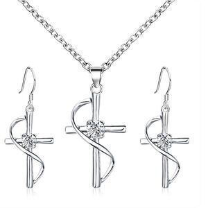 NWT Beautiful Cross Necklace Earring Set